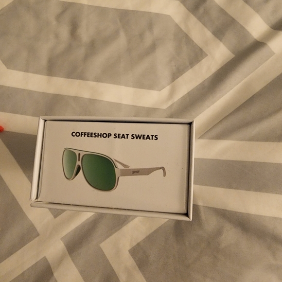 COPY - Assorted sunglasses brand new - Picture 5 of 16